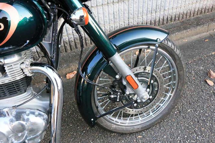 tgzC[19C`̃X|[N^CvB̃tF_[tH[ÑJo[NVJȕ͋CoĂ邪Au[LBYBRẼfBXNu[L