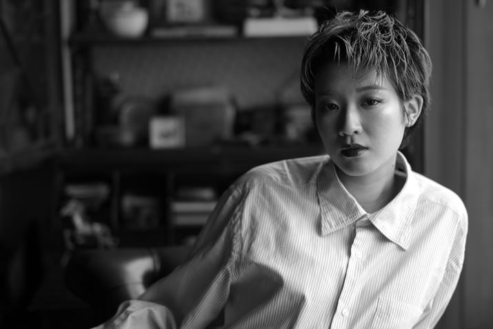 ۂ̂炩gĎBeB@ׂȌ̃g[Å\̂ɃmN͌ĂPENTAX K-3 Mark III MonochromeAHD PENTAX-D FA50mmF1.4 SDM AWA50mmi35mmZ76.5mmjAiDAEAF1.4A1/320bA-1EVAISO200AJX^C[WFX^_[hBeʐ^i6192×4128A8.3MBj