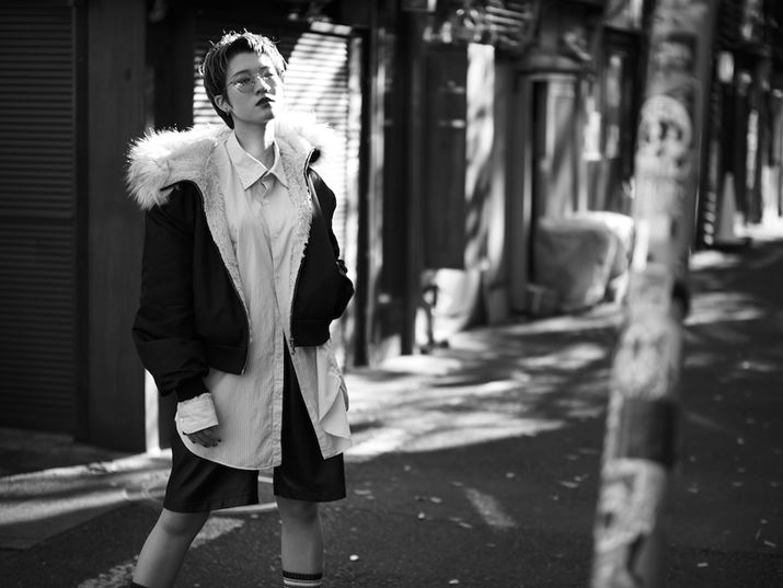 ͂苭Ȃh}`bNɎBB̃V[̂悤ɁA|[g[gł̓nCCgƃVhE荞ރV[œɌʓILUMIX G9PROIIALEICA DG NOCTICRON 42.5mm/F1.2 ASPH./POWER O.I.S.A42.5mmi35mmZ85mmjAiDAEAF1.2A1/1000bAISO100AtHgX^CFLEICAmN[Beʐ^i5776×4336A6.5MBj