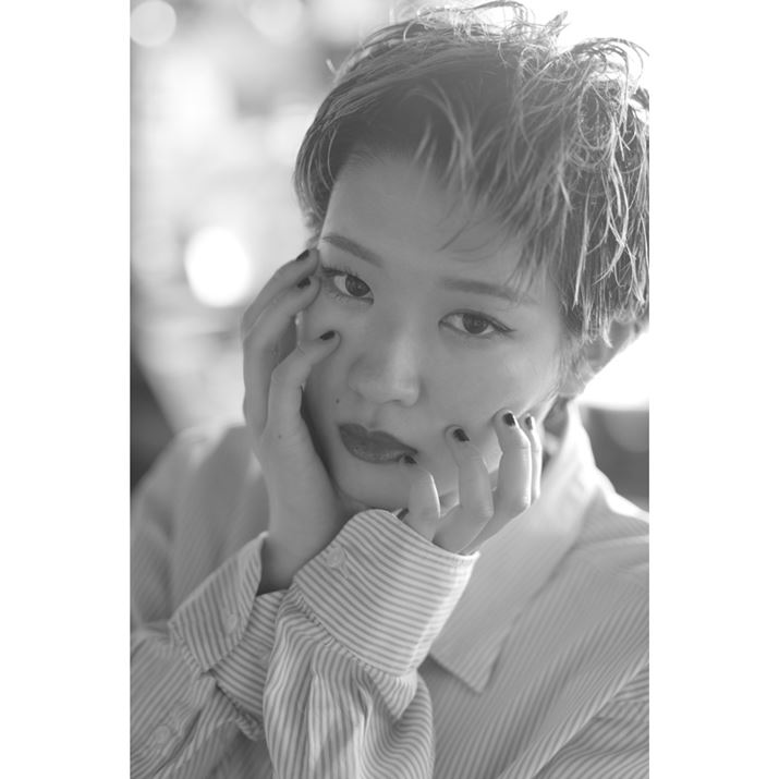 邭AVhENRgXĝ炩dオɂȂB̃V[͋tAl̕\VhEňÂȂ炸ɓ̂dオɂȂPENTAX K-3 Mark III MonochromeAHD PENTAX-D FA50mmF1.4 SDM AWA50mmi35mmZ76.5mmjAiDAEAF1.4A1/100bAISO1250AJX^C[WF\tgBeʐ^i4128×6192A11.7MBj