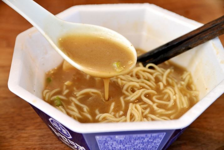 uj{̑fv͔ZȂƂ݂E͂Ȃ̂ŁA̓_炵ĂSꂿOKƎv܂