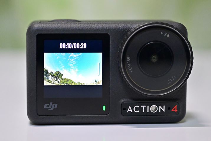 uOsmo ActionvV[ÝAtgj^[ڂANVJłi摜͍ŐVf́uOsmo Action 4vj