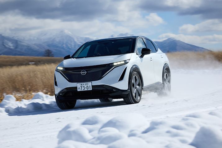 dCԁuAAvɂ́A߂čׂ쓮͐䂪\ȓd쓮4WDVXeڂ܂