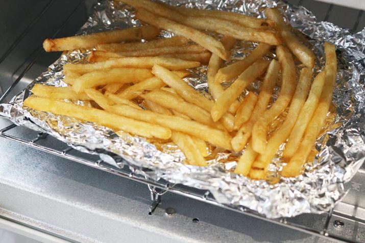 }Nhih̃|egxCN΁AgĂɋ߂Hƍ肪܂