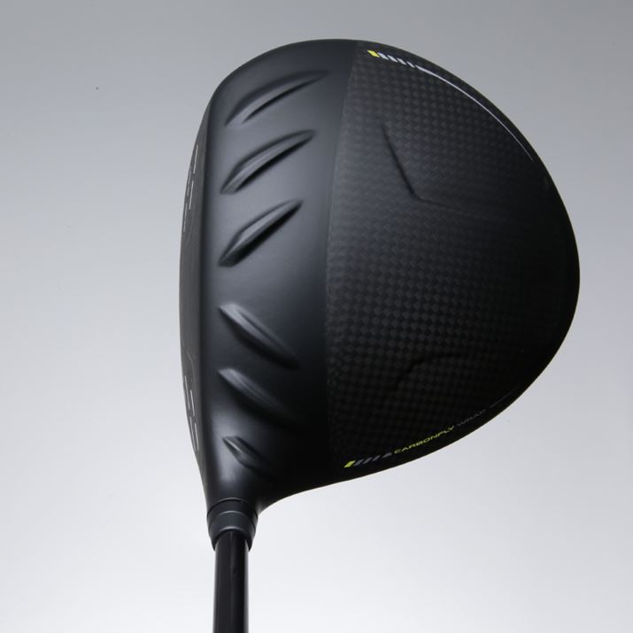 p݌vꂽwbh́uG430 MAXvƔׂēeʐς傫ȂĂ܂BNẼJ[{͗l͍܂ŁuG430 LSTvp̃eNmW[łA{fɂڂ܂