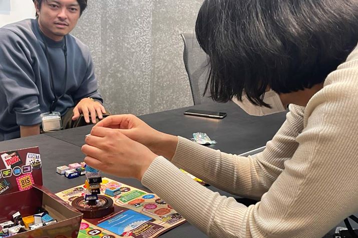 ْŎ̐k~܂ȂacBĂ̒Ƀ^[̓KKKccƖSɕ܂