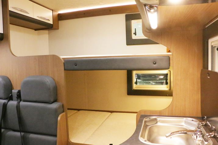 rOXy[X̌2ixbh݁B2`3lQoNxbhĂ