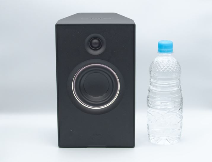 100mmãR[^E[n[gVv2EFCXs[J[B͖30cmł