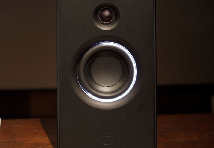 E[n[ӂLEDCgvɉʂ̖ڈ\Ă܂