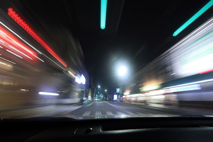 Ԃ̏ȂŃ_bV{[hɃJuԂŎBe܂BLp̃_Ci~bNȉpƃX[Vb^[Ő܂Ղ[̎oĂ܂EOS R7ARF-S10-18mm F4.5-6.3 IS STMA10mmi35mmZ16mmjAF5A0.5bAISO500A+0.3EVAzCgoXFFuAsN`[X^CFI[gBeʐ^i6960×4640A14.4MBj