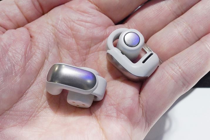 ^yʂƂłȂAC[Jt̂悤Ɏɂ͂ނ悤ȑX^CŉKǋBȂ݂ɁAe푀p̃{^͓̕ɗpӂĂ