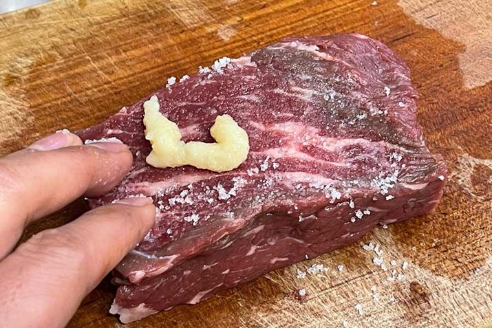 ̃ubN200gɉERVE܂ԂA`[ũjjNhĉt܂AƉMȂ̂ŁA5cm炢ڈɂ܂傤