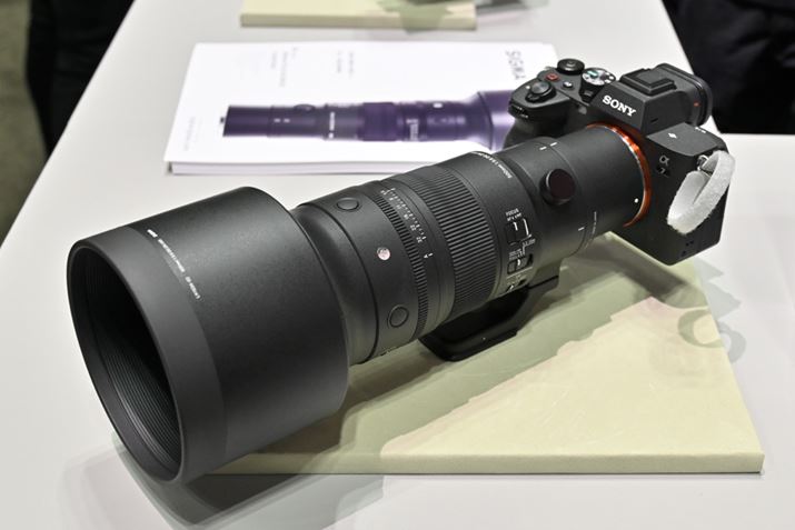 VO}u500mm F5.6 DG DN OSv