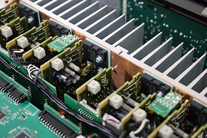 fq݂Ⴂɐݒu@A}cuCINEMA 30vƓlƌ