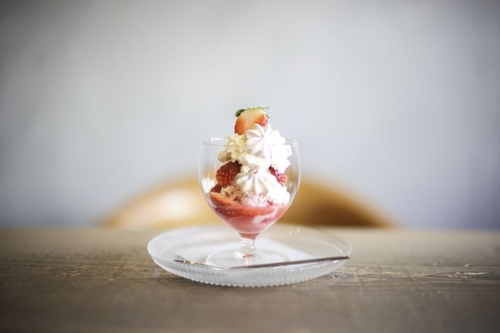 ͖̂ڂŌĂEOS R6 Mark IIANOKTON 50mm F1 AsphericalAF1.0A1/4000bAISO2500A+2.0EVAsN`[X^CFX^_[hAzCgoXFI[gARAWBeʐ^i6000×4000A9.6MBj