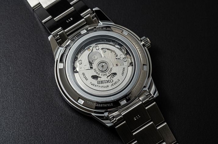 P[XobÑKXzɁAuCal.4R34v̎[^[̌yȉ]^ڂ̓ɂł܂