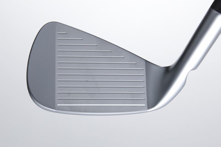 áuSvƓu}CN}bNXEO[v̗pB؂̑ɕKvȃXs肵ă{[ɗ^Ă܂