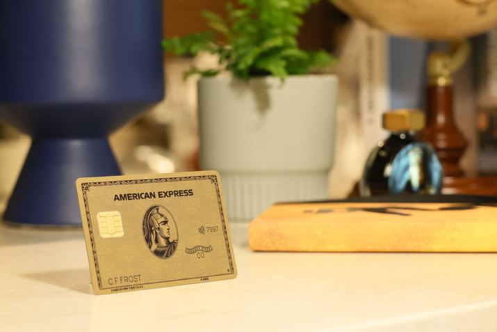 ^J[hƂă[XꂽuS[hEvt@[hEJ[hvi摜̓AJEGLXvX񋟁j