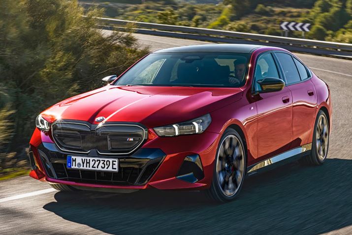 ui5 M60 xDrivevɂ́AdqX^rCU[܂ށuA_veBuMTXyVvvWĂA_Ci~bNȑs\ƉKȏSnŎĂƂ