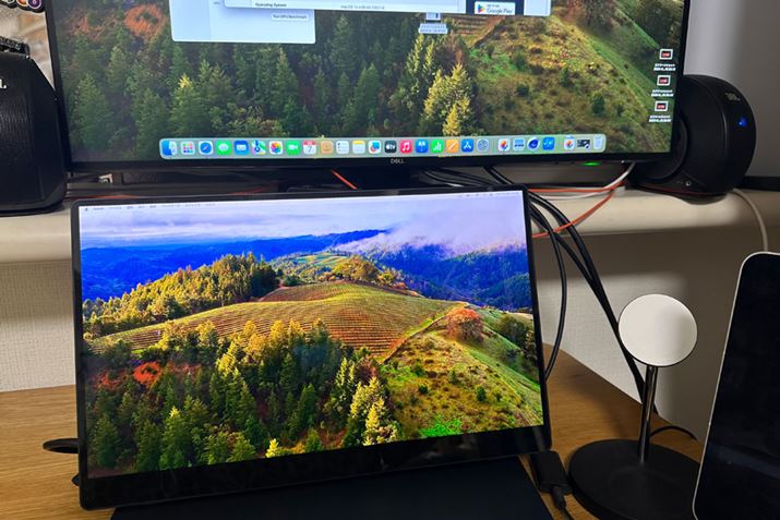 Thunderbolt 3/USB 4oR2̃fBXvCƐڑB{̂̃fBXvCȂƁA2ڂ̃fBXvCɉf͏o͂Ȃ