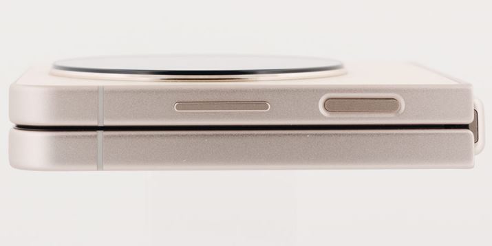 ܂肽񂾏ԂBeAdƃ{[̃{^B݂͂邪AJ̏oŏȂ̂Ń|PbgJo̒ł܂肪