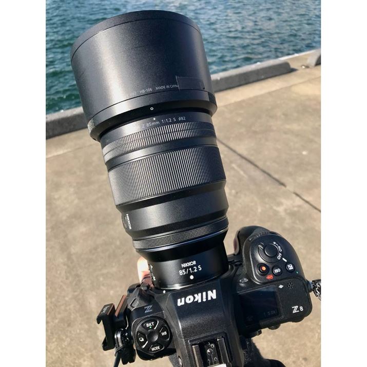 uNIKKOR Z 85mm f/1.2 SvƁuZ 8v̑gݍ킹