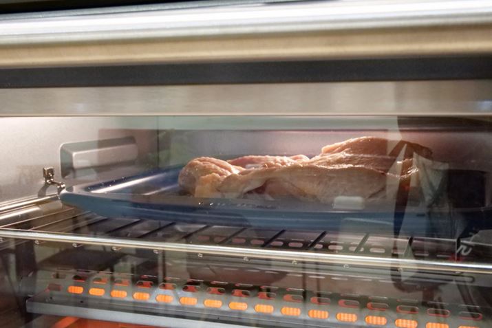 MX^[g7ɁAɏĂڂtĂ܂B傫̂ŁA̗lqmF₷I