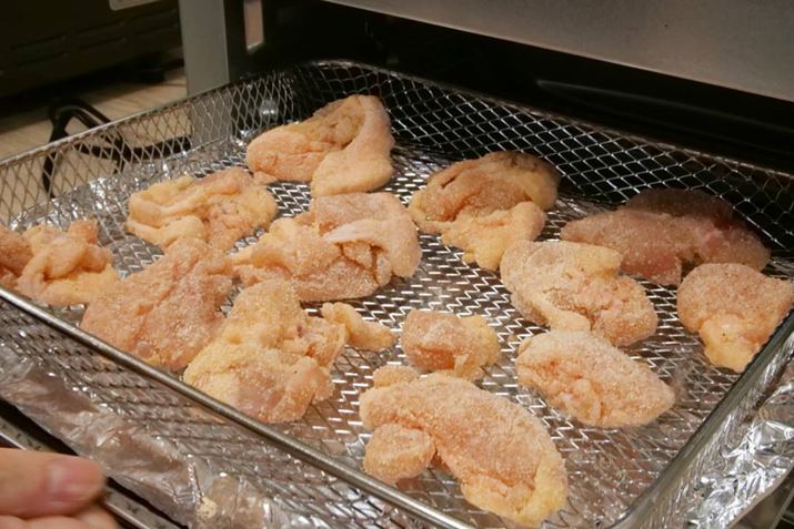 g܂Ԃ{At̃bVoXPbgɍڂĉiɃZbgBuAIR FRYvŁAݒ艷x180xAM12Œ܂