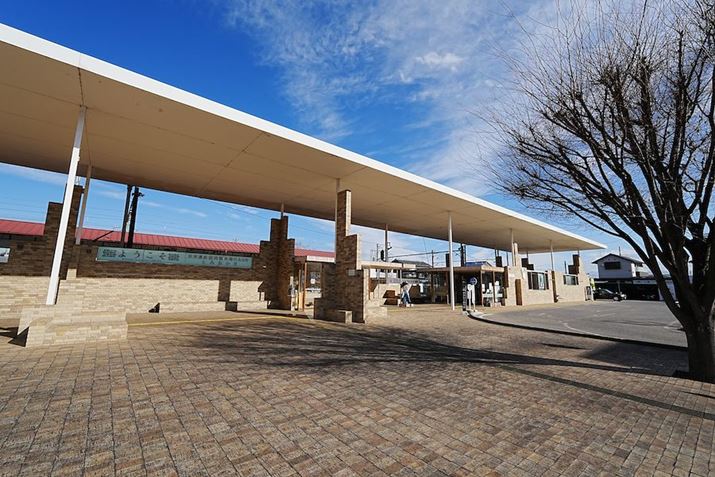 ƂĂfUCIłȏBxwBx̖؍Qlɑꂽ̂Ƃ6700A10-18mm F2.8 DC DNA10mmi35mmZ15mmjAF5.6A1/1000bAISO100A-0.3EVAzCgoXFAWBANGCeBubNFVV2Beʐ^i6192×4128A25.2MBj