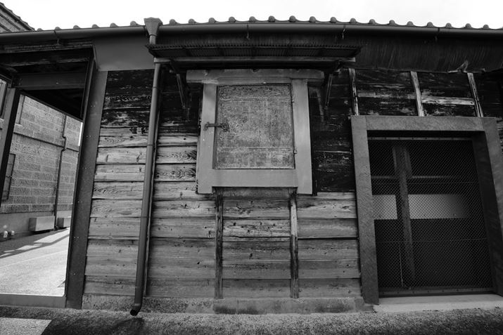 قǂ̎ʐ^ɑ΂AcȎ␳ItɂĎBe܂BԎ̘͂c݂傫ł6700A10-18mm F2.8 DC DNA10mmi35mmZ15mmjAF11A1/30bAISO100A-0.3EVAzCgoXFAWBANGCeBubNFBW