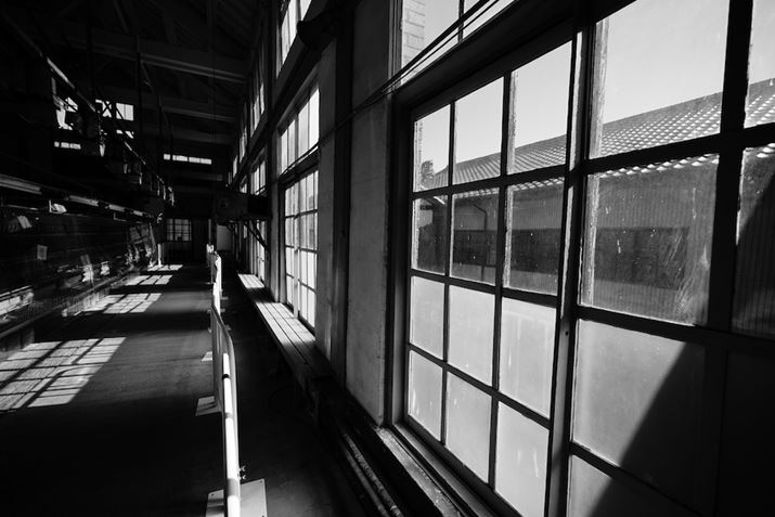 J̍Ƃ́A鎩RŎ𖾂邭ȂsĂƂ܂Bł̂ŁAžWXƓ鏬nIŌĂ܂6700A10-18mm F2.8 DC DNA10mmi35mmZ15mmjAF2.8A1/1600bAISO100A-0.3EVAzCgoXFzANGCeBubNFBW