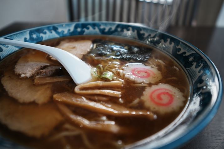 w̓rŒx߂̂ɁBƂĂIȎx߂΂܂6700A10-18mm F2.8 DC DNA16mmi35mmZ24mmjAF2.8A1/125bAISO100A-0.7EVAzCgoXFzANGCeBubNFFL