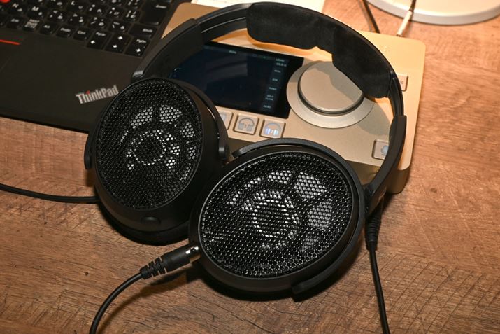 C[pbḧقȂuHD 490 PROv2𒮂ׂĂ݂