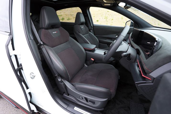 uAA NISMOvɂ́Az[htBbg߂ăN}Ƃ̈̊NISMOpV[g̗pĂ