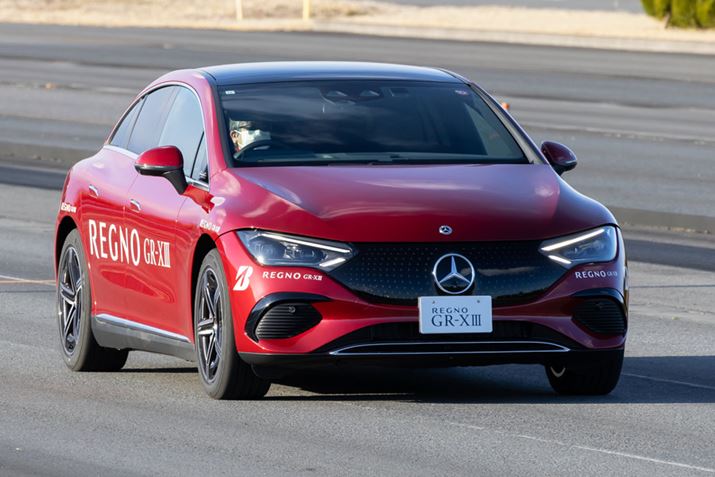 uGR-XIIIv́AHʂ̃tB[hobN܂Ȃ킯ł͂ȂAXeAOȂǂʂĘHʏ󋵂͂킸Ȃ`Ă̂ŁAXeAOĂƂ̈S͑ȂĂȂ