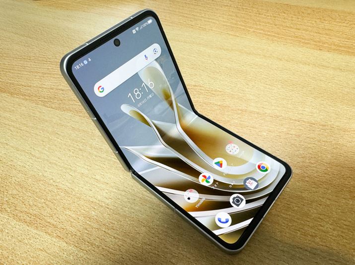 \tgoN̔Ă܂肽݃X}[gtHuLibero FlipvBc܂^CṽX}[gtHŁAi63,000~ƔjïBCoC̔Ă