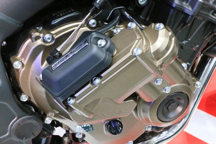 uENb`v@\̓RpNgŁÃfɂǉ₷B㓋ڃf邱Ƃ\z