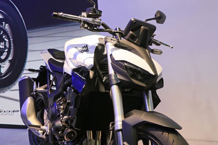 ^fALEDwbhCg̗ptg}XŃABŐlC̃Xg[gt@C^[IȃfUC