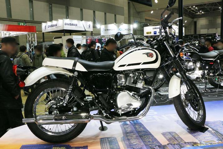 zCg̃J[ƂuW230vBẮuGXgAvv킹fUC