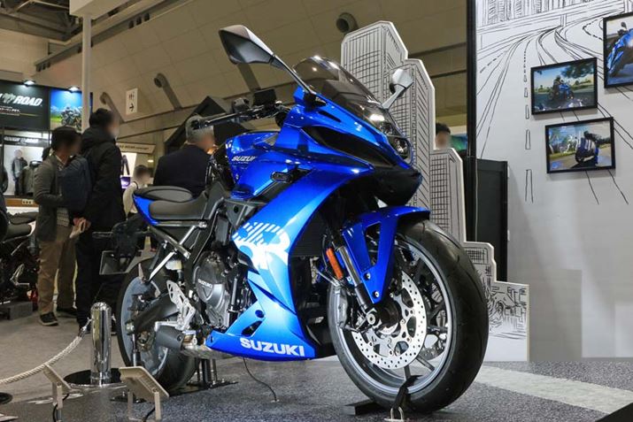 JẼfUC̓X|[eB[ŁArqȑ\uGSX-8RvB[J[]i1,144,000~iōj