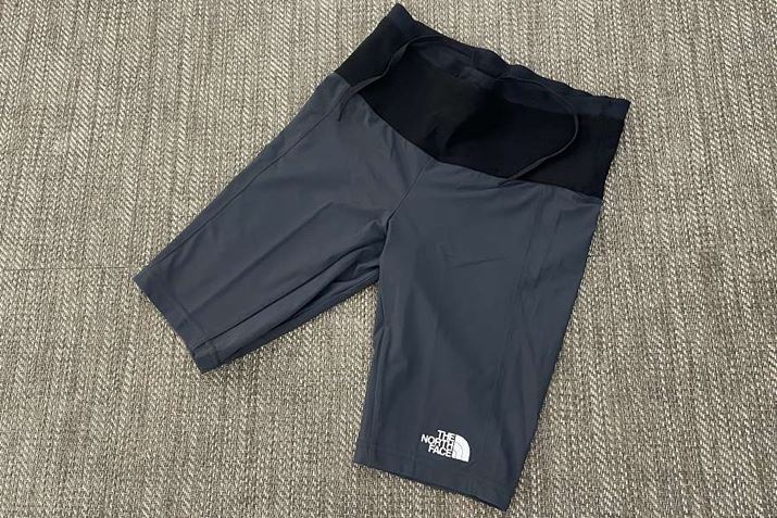 [͔Q̃UEm[XEtFCXuCpXV[g^CcviiԁFNB42475j́uh[O[vBi14,300~(ō)