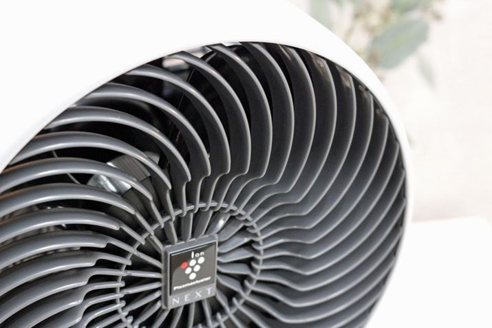 t@瑗ꂽ͑OK[hʉ߂ƂɁAL}Aî镗ɐđ܂