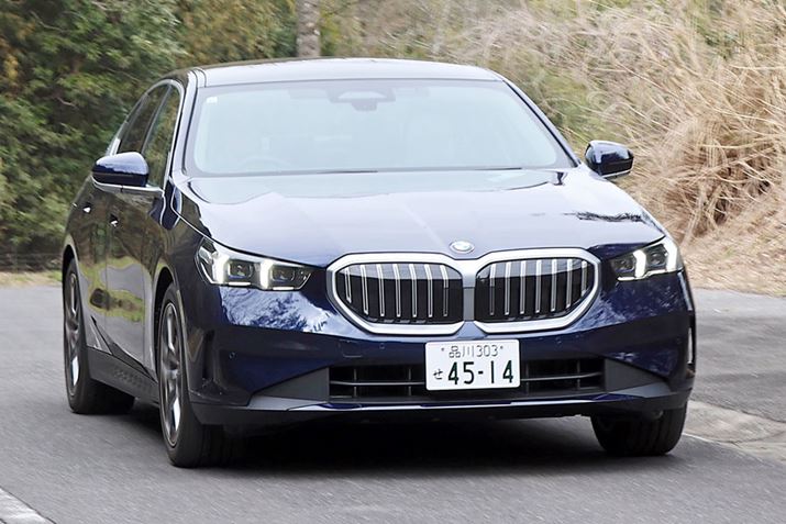 ́AԂƂɁuAzC[XeAvڂĂAu523ivlւ͂ƐڒnĂ̂AɉĂϋɓIɋȂ낤^Ă悤Ȉۂ󂯂