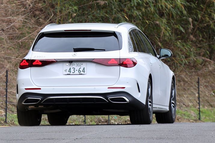 ՉɂẮAuE200vZ_͎኱GW̐N傫悤ɎvBۂ́uE220dvXe[VSiʐ^j́AfB[[GW𓋍ڂĎՉɊւĕsȃ{fB^Cvɂւ炸AӊOɂÏl