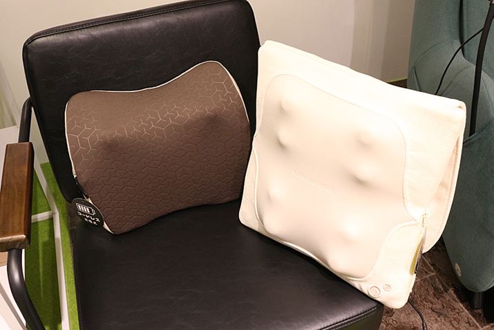 ]fƔׂĂɃRpNgɂȂĂ܂