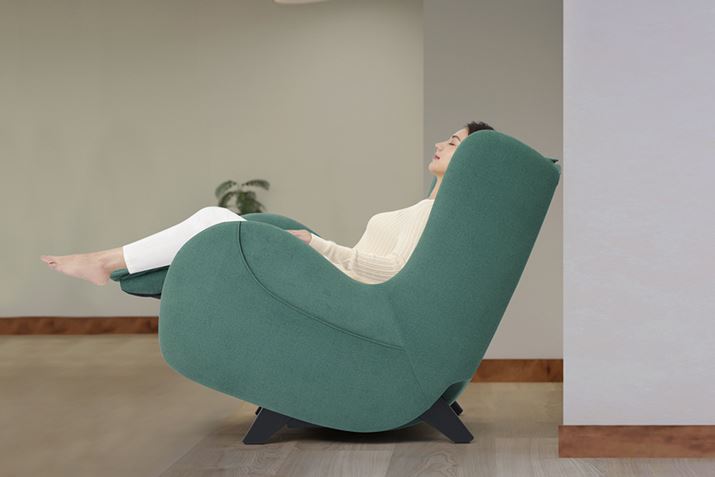 XCh̃NCjOŁANCjȌԂłɂ͂킸10cm|ȂȃXy[X݌vȂ̂ꂵ|Cg