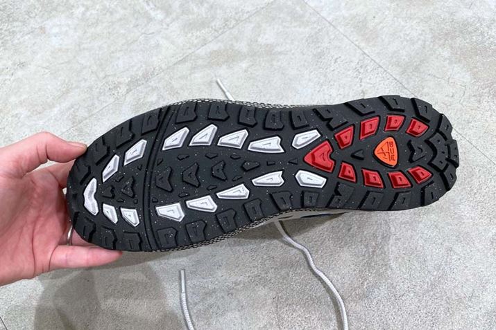 nʂƂ߂郉Ot̃AEg\[BgCjOAEghAANeBreB[ɂčM𔭊܂