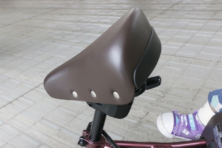 dIɂԂŁATh̉ɂ郌o[Ȃ玝グBŏȂԂɂȂ