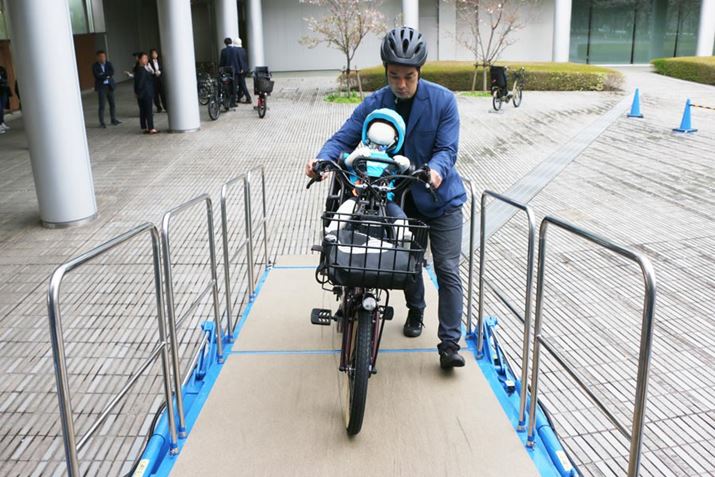 ݂̃X[v̌X΂͂قǂȂA@\̗Lp͎ł