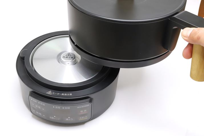 {̂Ɠ͕邱Ƃ\B̗eʂ͍ő1LŁAt^Ǝ肪tĂ܂